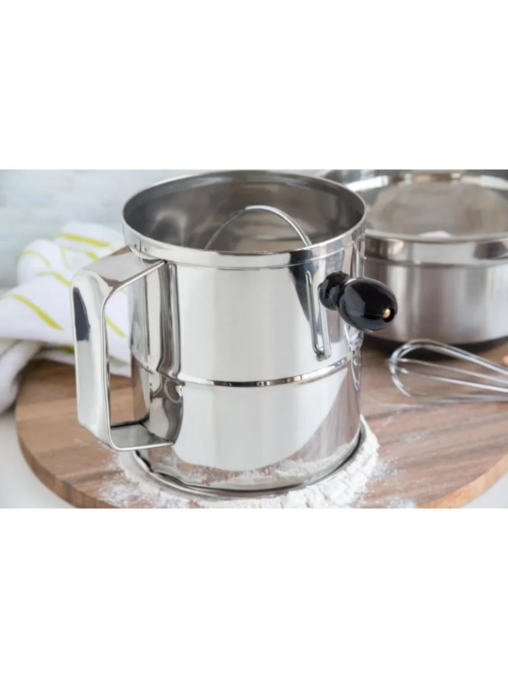 Stainless Steel 8-Cup Flour Sifter for Baking, Kitchen Essential Tool